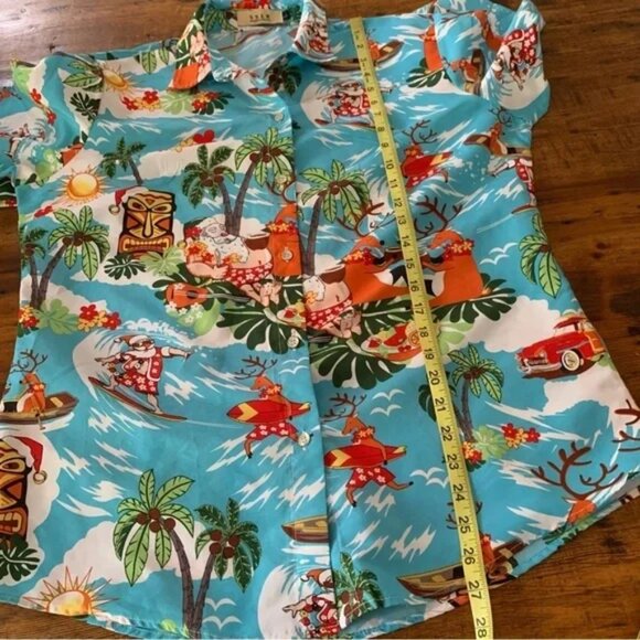 Santa Christmas Holiday Hawaiian Festive Graphic Button Down Shirt - Picture 9 of 11